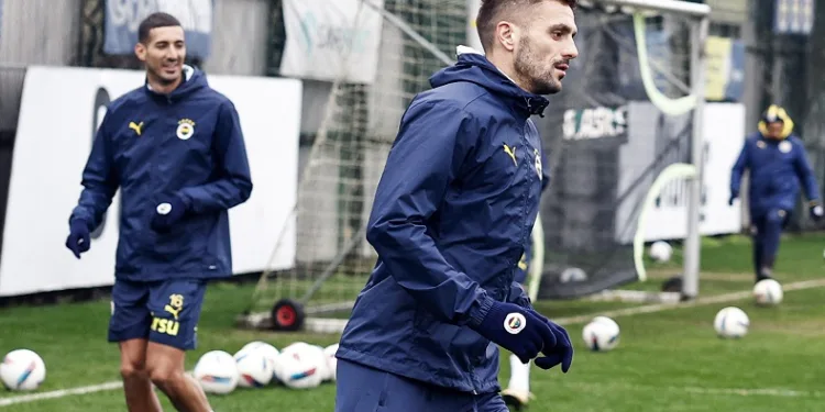 Fenerbahçe, Atakaş Hatayspor maçının hazırlıklarını sürdürdü