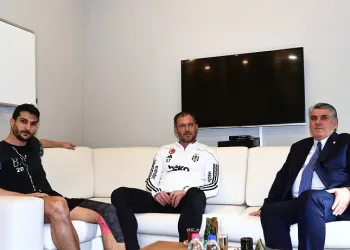 Beşiktaş Başkanı Serdal Adalı, Serdar Topraktepe ve Necip Uysal’la buluştu