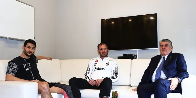 Beşiktaş Başkanı Serdal Adalı, Serdar Topraktepe ve Necip Uysal’la buluştu