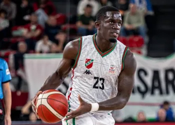 Karşıyaka’da Jefferson da gitti