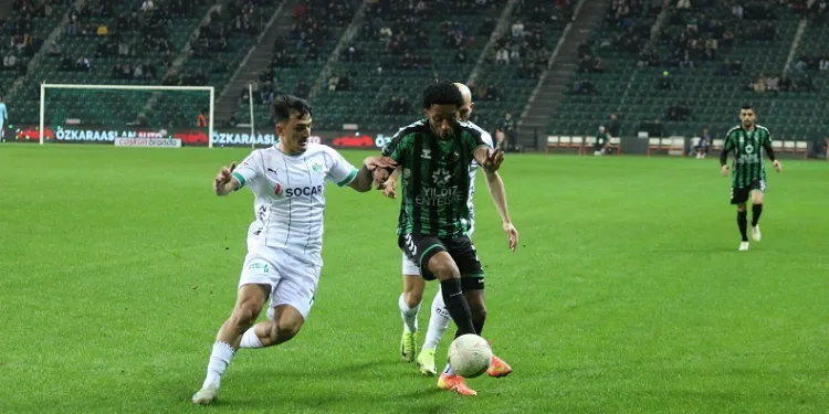 Trendyol 1. Lig: Kocaelispor: 3 – Iğdır FK: 0
