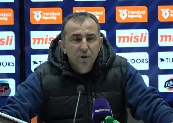 Konyaspor Teknik Direktörü Recep Uçar: ’’Bu maçtan alacağımız dersler var”