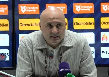Corendon Alanyaspor Teknik Direktörü Sami Uğurlu: “Oyuncularımı tebrik ediyorum’’