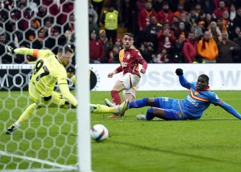 Yunus Akgün ligdeki gol sayısını 6 yaptı