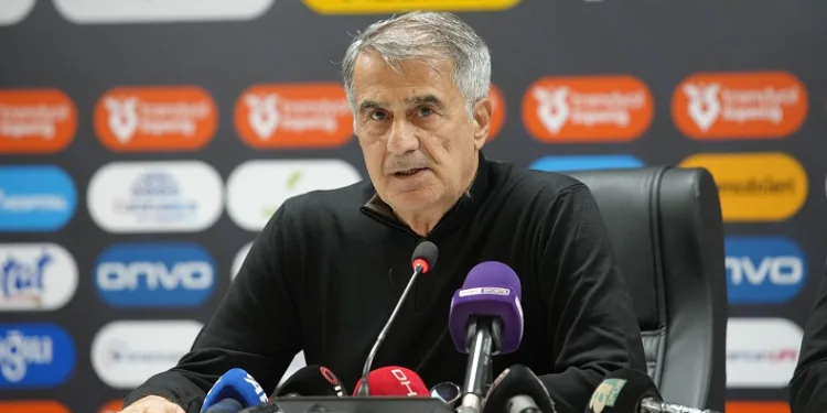 Trabzonspor Teknik Direktörü Şenol Güneş: “Bir çıkışa ihtiyacımız vardı, kaybettik”