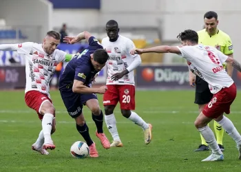 Trendyol Süper Lig: Kasımpaşa: 2 – Gaziantep FK: 2