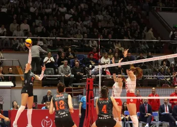 Vodafone Sultanlar Ligi: Aras Kargo: 0 – Eczacıbaşı Dynavit: 3