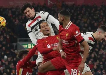 Liverpool’a Manchester United çelmesi