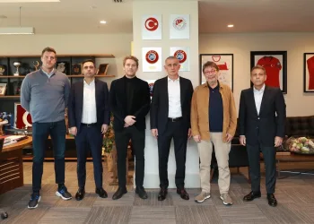 Göztepe Kulübü’nden, TFF Başkanı İbrahim Ethem Hacıosmanoğlu’na ziyaret
