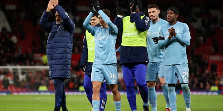 Nottingham Forest, çıkışını sürdürüyor
