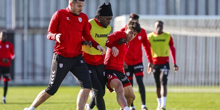 Samsunspor, Kayserispor maçı hazırlıklarına başladı