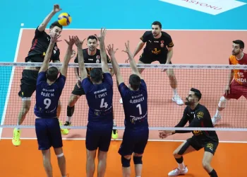 Efeler Ligi: Galatasaray: 3 – TÜRŞAD: 0
