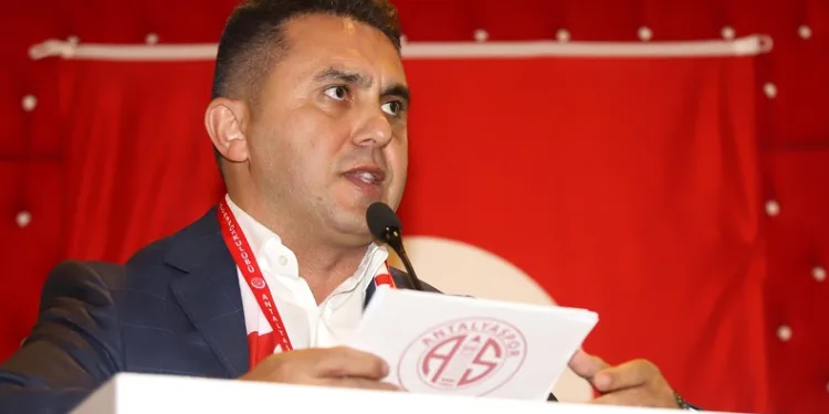 Antalyaspor Kulübü’nün yeni başkanı Mustafa Ergün oldu