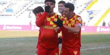 Victor Hugo, Göztepe formasıyla ilk golünü attı