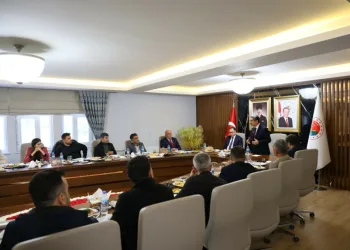 Vali Ekici: “Gazetecilik zor bir meslek”