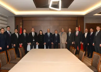 Vali, İdareciler Günü’nde mülki amirlerle buluştu