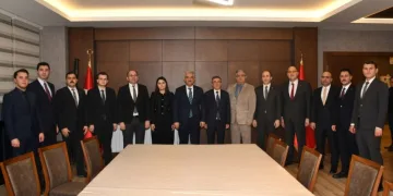 Vali, İdareciler Günü’nde mülki amirlerle buluştu