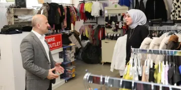 Vali Varol, esnaflarla bir araya geldi