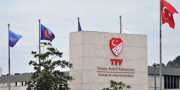 TFF, harcama limitlerindeki iptal kararını geri çekti