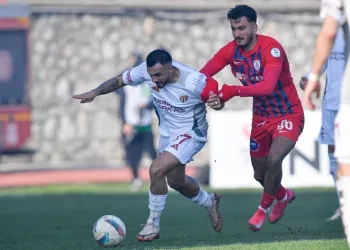 TFF 2. Lig: İnegölspor: 0 – Altınordu: 0