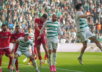 Timsahlar Düzcespor’a takıldı: 0-0
