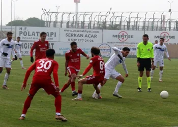 TFF 2. Lig: Karacabey Belediye Spor: 3 – Arnavutköy Belediyespor: 4