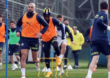 Fenerbahçe, Lyon maçı hazırlıklarına başladı