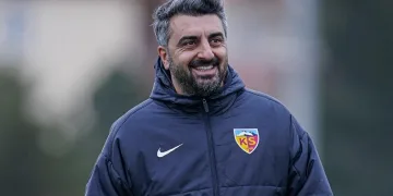 Kayserispor’da Sinan Kaloğlu ile yollar ayrıldı
