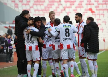 Sivasspor’un 8 maçlık galibiyet hasreti sona erdi