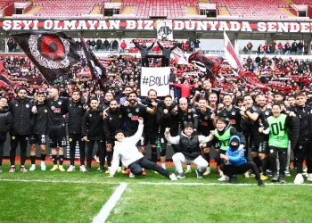 Eskişehirspor şampiyonluk yolunda ilerliyor