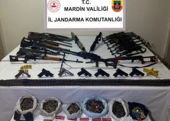 Mardin’de silah ve mühimmat kaçakçılığına yönelik eş zamanlı operasyon: 11 tutuklama