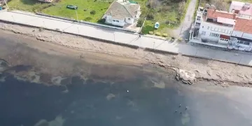Denize atık su deşarj eden Balıkesir Büyükşehir’e ceza