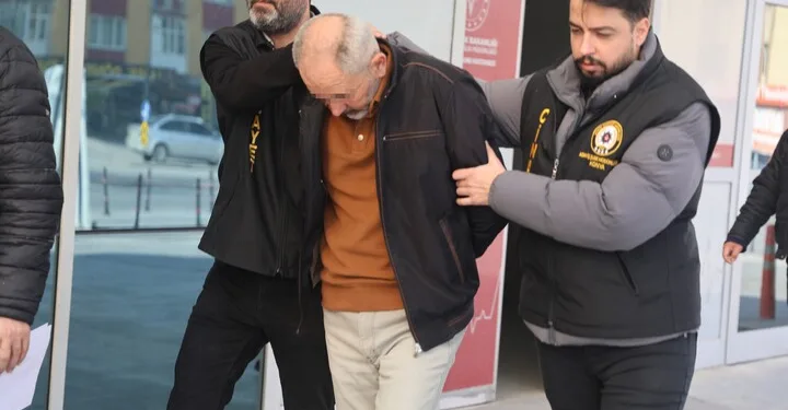 Denize atık su deşarj eden Balıkesir Büyükşehir’e ceza