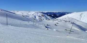 Bitlis Valisi Karakaya karakol ve üs bölgelerini havadan inceledi