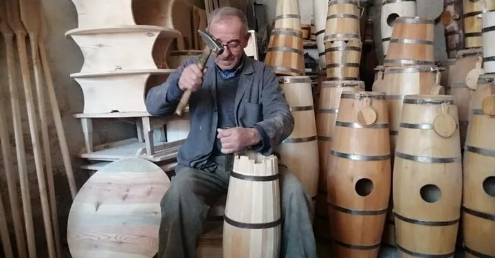 Bitlis Valisi Karakaya karakol ve üs bölgelerini havadan inceledi