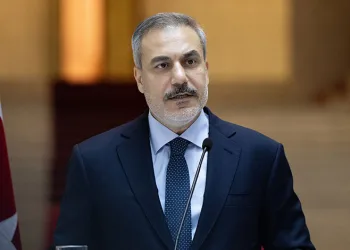 “YPG kendini feshetmezse askeri operasyon yaparız”
