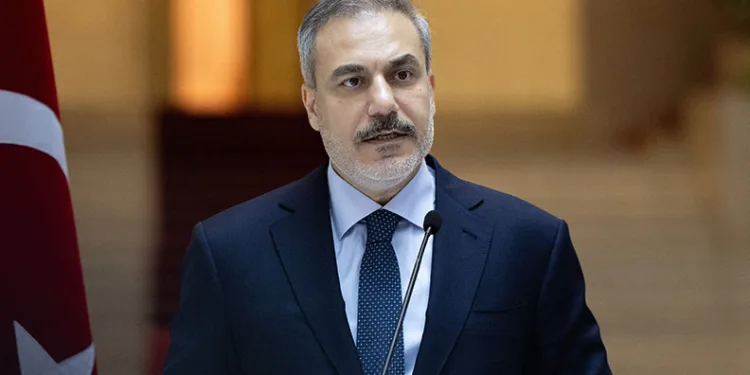 “YPG kendini feshetmezse askeri operasyon yaparız”