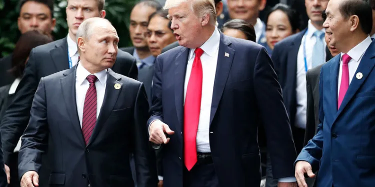Trump ve Putin görüşmesi için hazırlıklar sürüyor