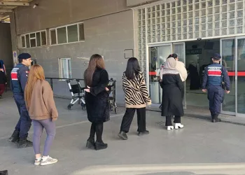 Çalışma izni olmayan 5 yabancı uyruklu şahıs yakalandı