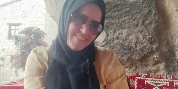 Öz oğlu tarafından tüfekle vurularak öldürülen anne toprağa verildi