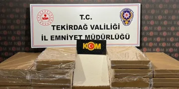 Tekirdağ’da 75 bin adet dolu makaron ele geçirildi