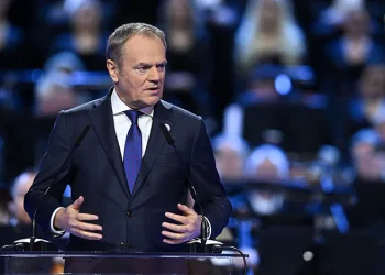 Polonya Başbakanı: “Netanyahu’yu tutuklamayacağız”