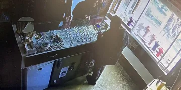 Kuyumculara sahte altın satan 3 şahıs yakalandı
