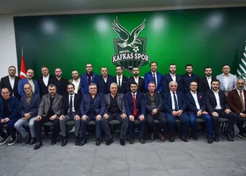 İnegöl Kafkasspor’da görev dağılımı yapıldı