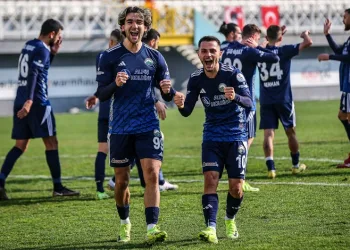 Bursa Nilüfer Futbol Kulübü 3 puanı 3 golle aldı