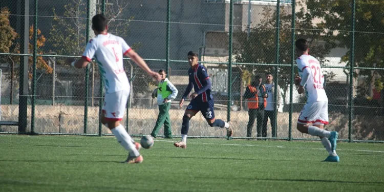1923 Mustafakemalpaşaspor’da kötü gidiş sürüyor