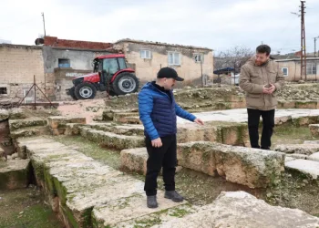 Roma Çeşmesi’nde incelemelerde bulundu