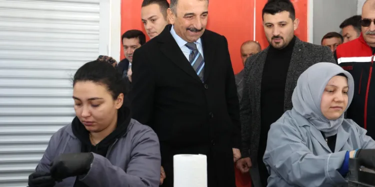 Tarımsal Kalkınma Kooperatifi’ni ziyaret etti