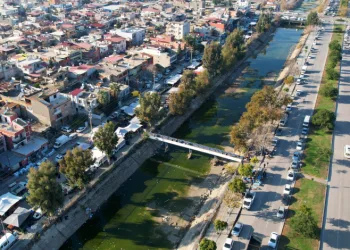 Adana’nın Venedik’i, Ganj Nehri’ne döndü