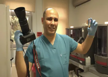 Laboratuvarından fotoğrafçılığa uzanan yolculuk